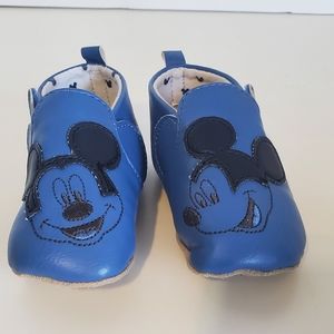Disney Baby Mickey Mouse Crib Shoe Soft Moccasin Size 6-12 Months